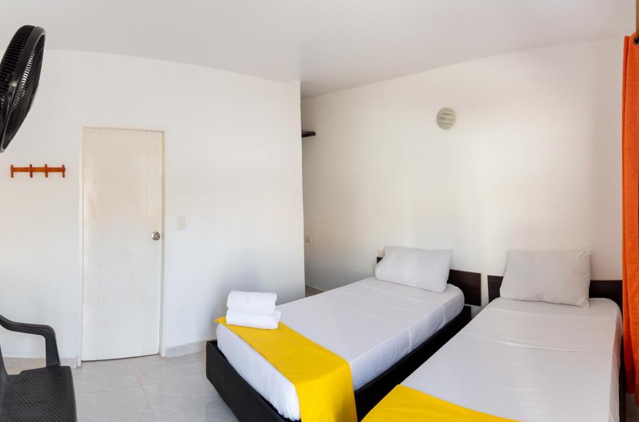 White Taganga Hotel Kültér fotó