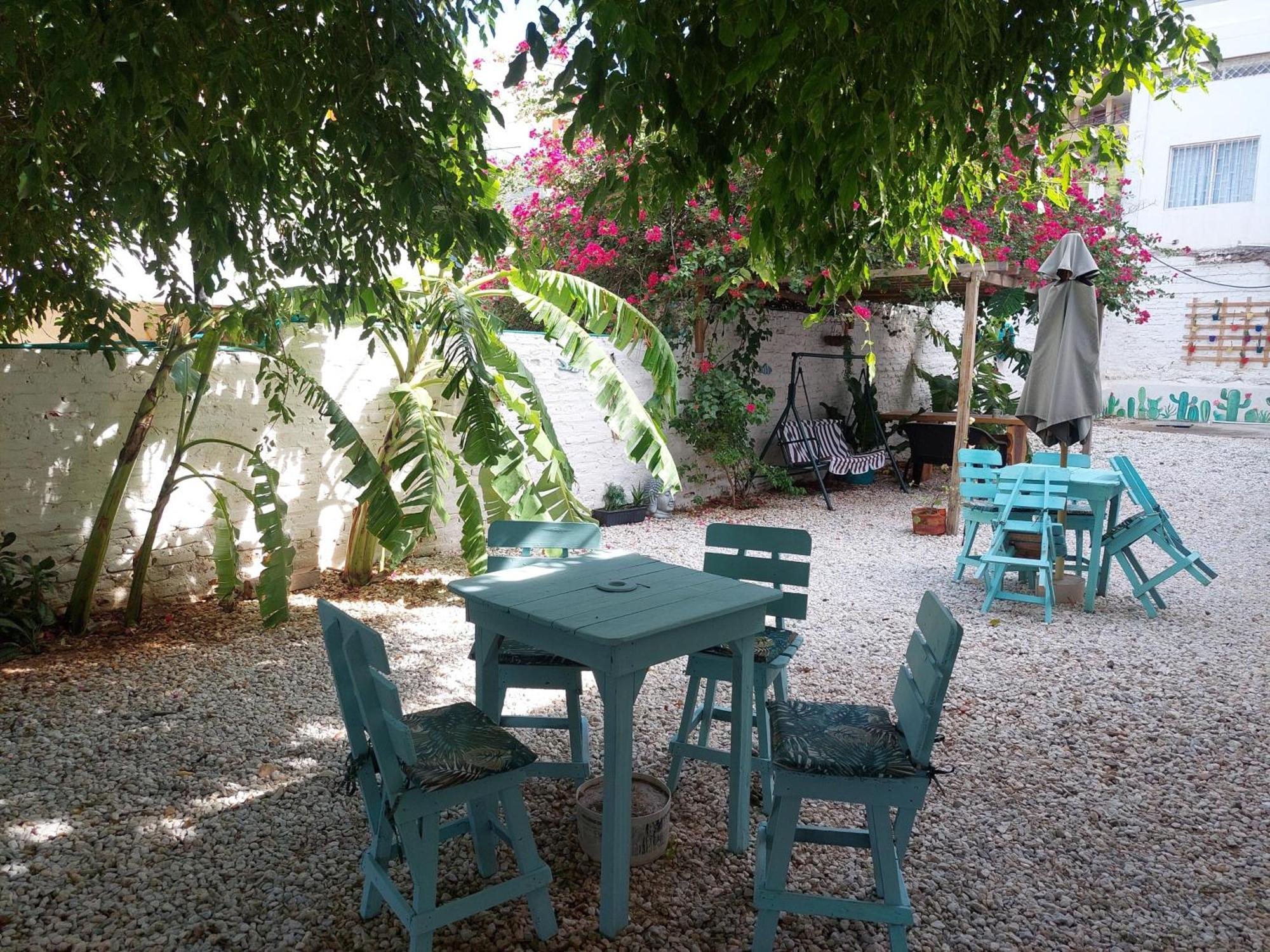 White Taganga Hotel Kültér fotó
