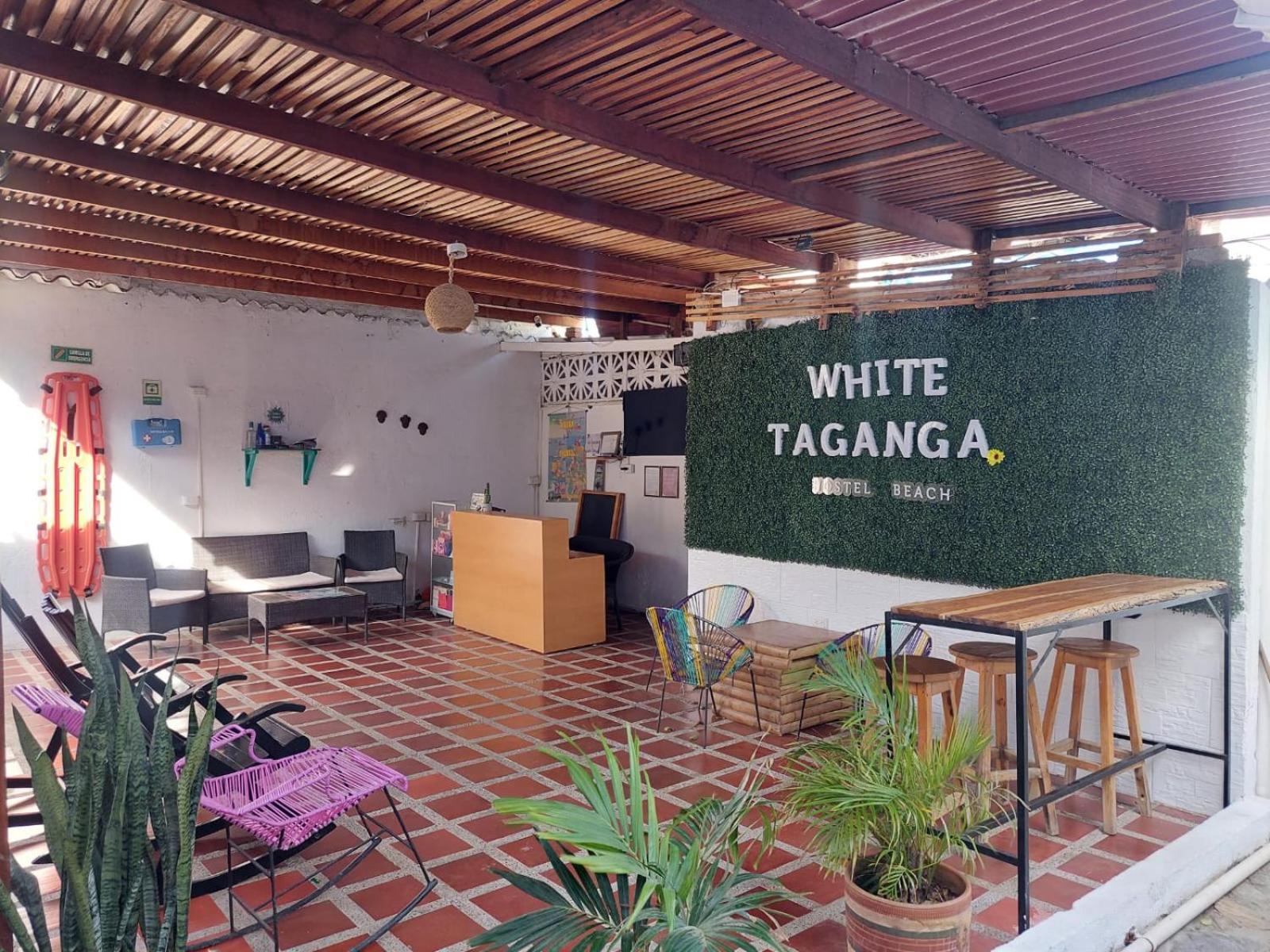 White Taganga Hotel Kültér fotó